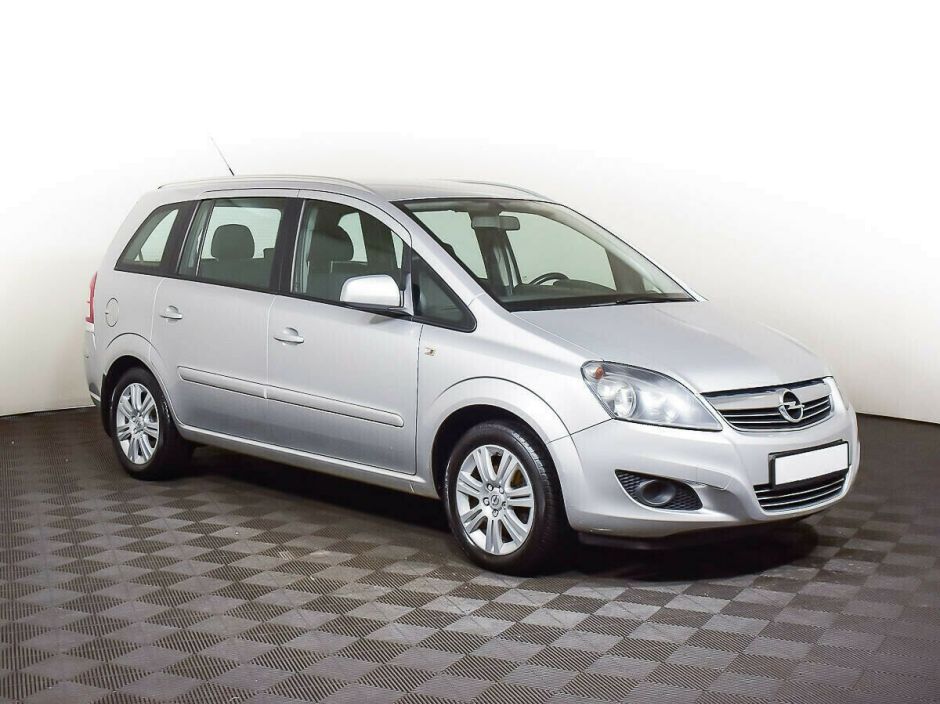 Opel Zafira 1.8 МКПП, 2014, 112 000 км фото 3