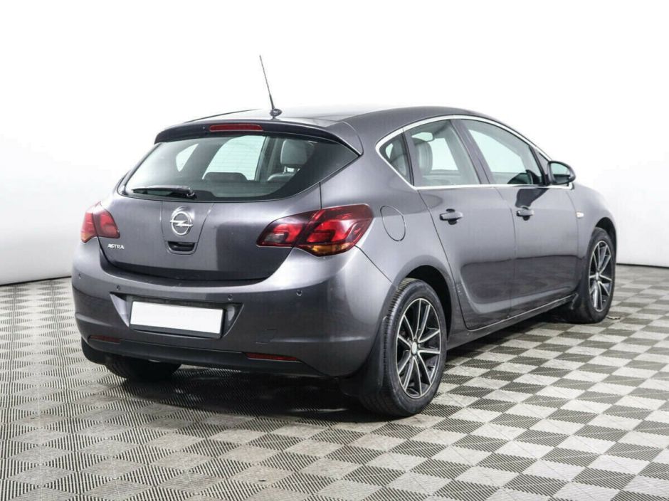 Opel Astra 1.6 АКПП, 2011, 150 000 км фото 3