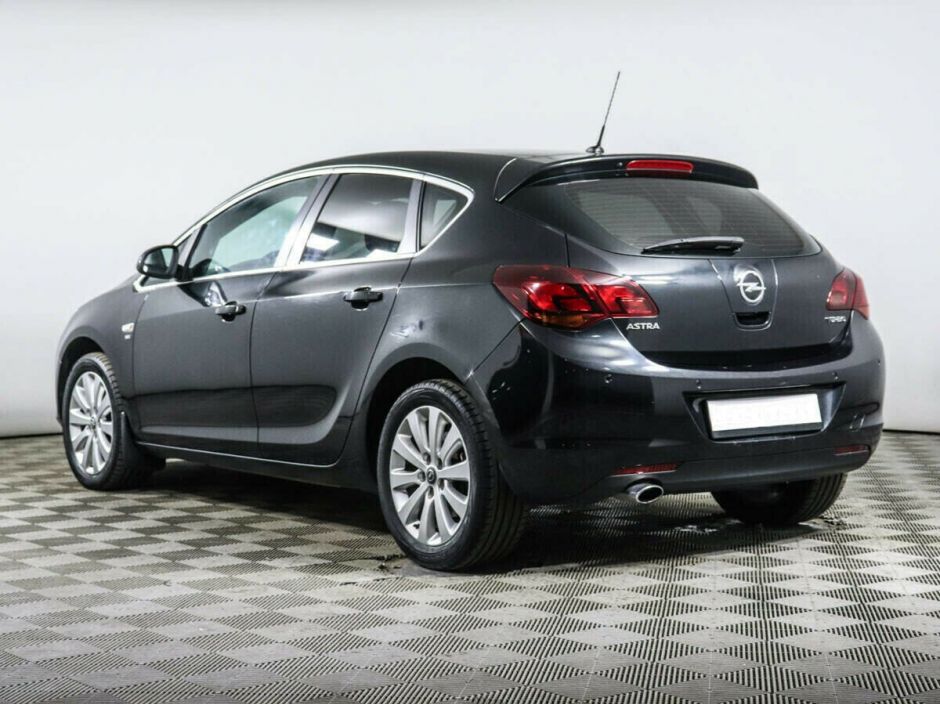 Opel Astra 1.6 АКПП, 2011, 144 000 км фото 4