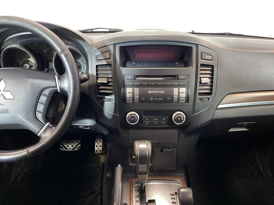 Mitsubishi Pajero 3.2 АКПП, 2007, 199 000 км фото 6