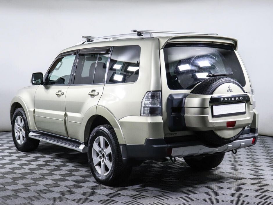 Mitsubishi Pajero 3.8 АКПП, 2008, 186 000 км фото 4