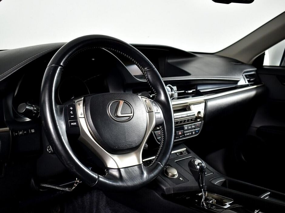 Lexus ES 2.5 АКПП, 2014, 114 000 км фото 5