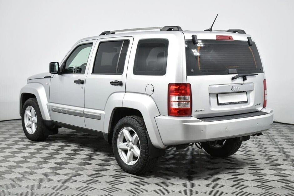 Jeep Cherokee 2.8 АКПП, 2012, 136 000 км фото 4