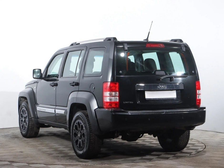 Jeep Cherokee 3.7 АКПП, 2011, 148 000 км фото 4