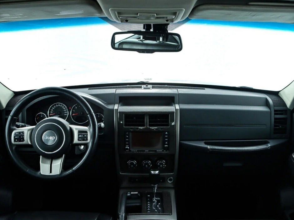 Jeep Cherokee 3.7 АКПП, 2011, 148 000 км фото 6