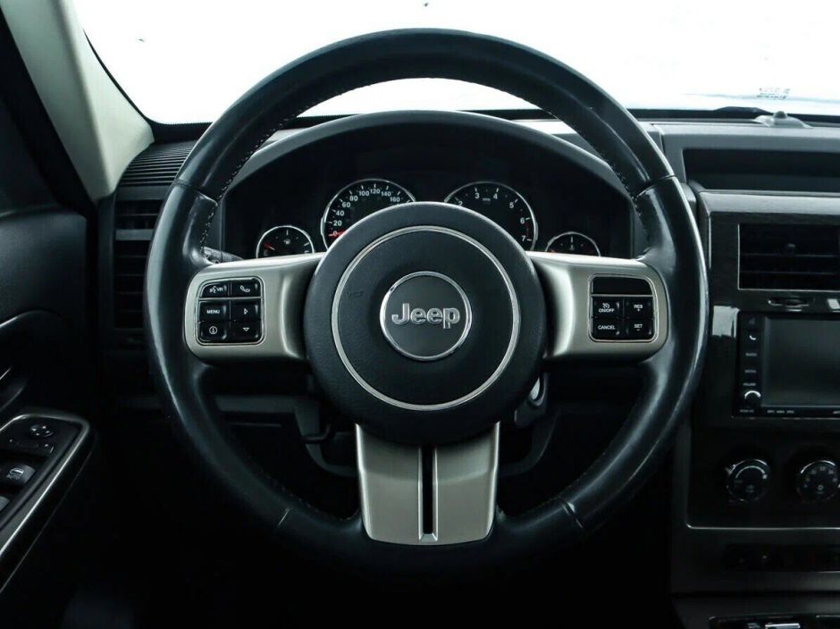 Jeep Cherokee 3.7 АКПП, 2011, 148 000 км фото 7