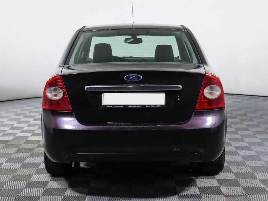 Ford Focus 1.8 МКПП, 2008, 179 000 км фото 6