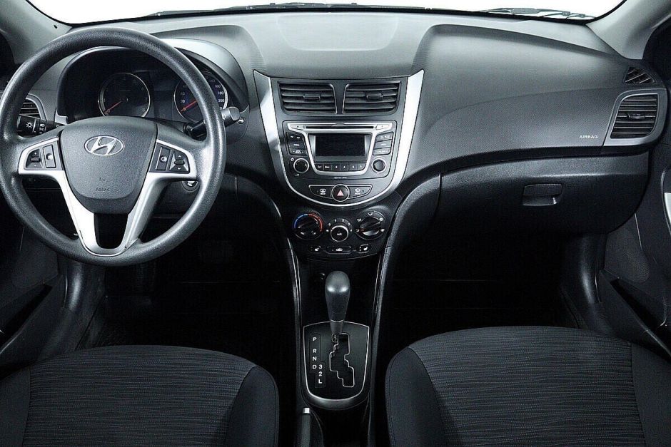 Hyundai Solaris 1.4 АКПП, 2016, 93 000 км фото 13