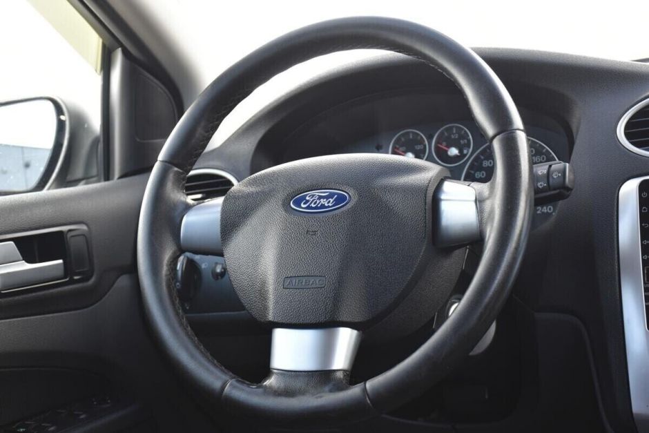 Ford Focus 1.8 МКПП, 2006, 215 000 км фото 14