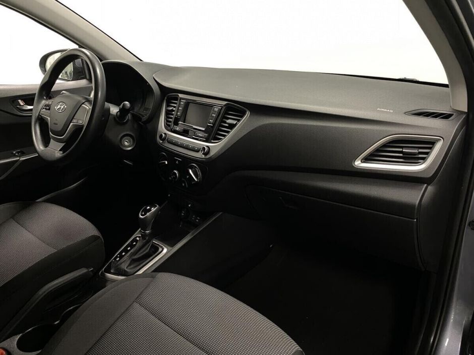 Hyundai Solaris 1.6 АКПП, 2017, 84 000 км фото 11