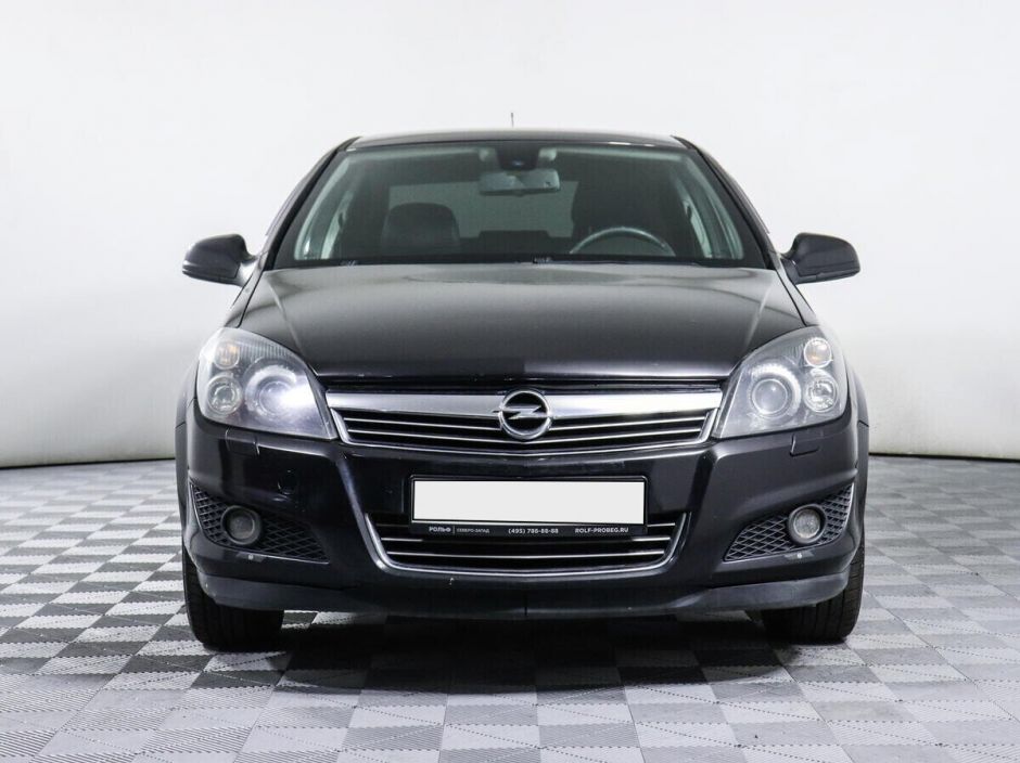 Opel Astra 1.8 АКПП, 2011, 154 000 км фото 2