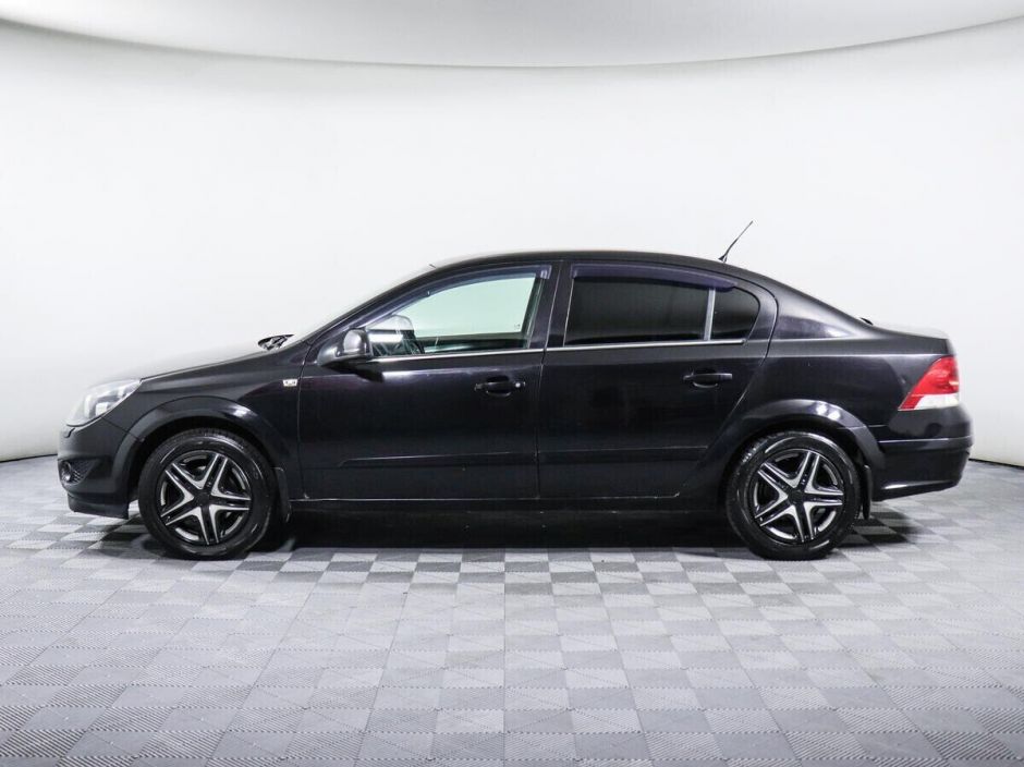 Opel Astra 1.8 АКПП, 2011, 154 000 км фото 8