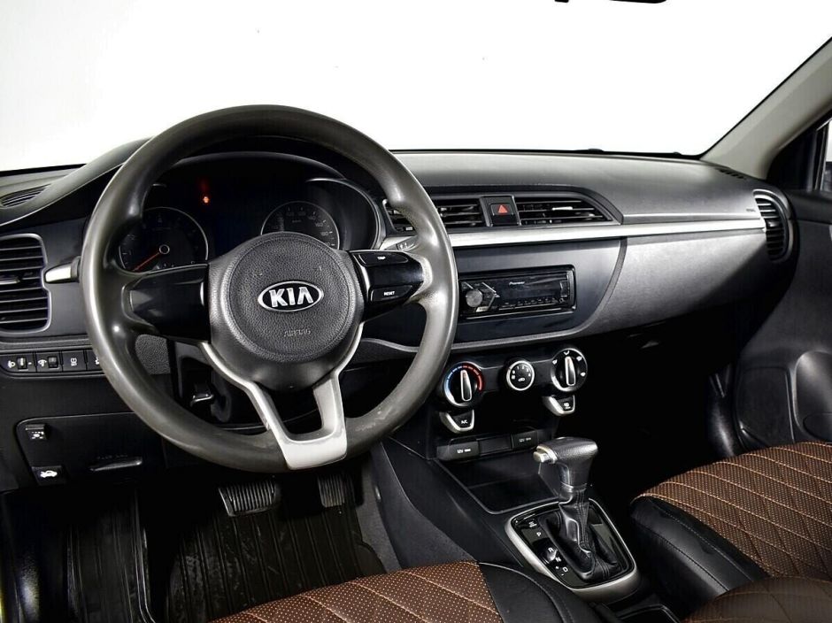 Kia Rio 1.4 АКПП, 2018, 70 000 км фото 15