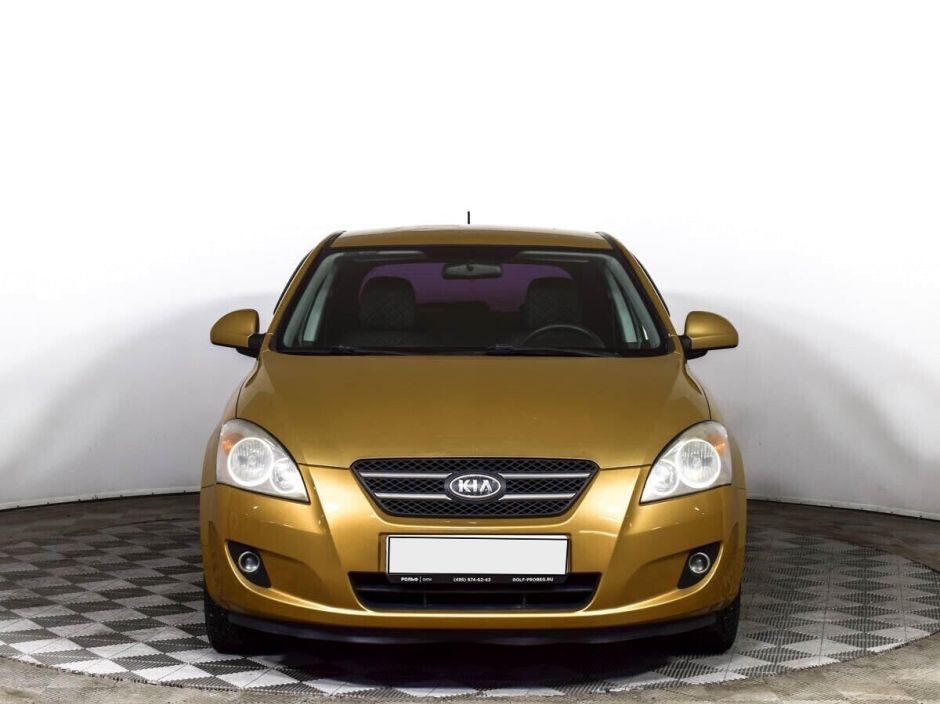 Kia Ceed 1.6 МКПП, 2009, 174 000 км фото 2