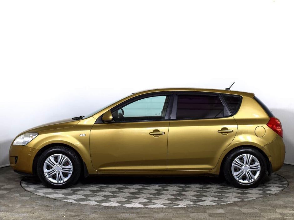 Kia Ceed 1.6 МКПП, 2009, 174 000 км фото 8