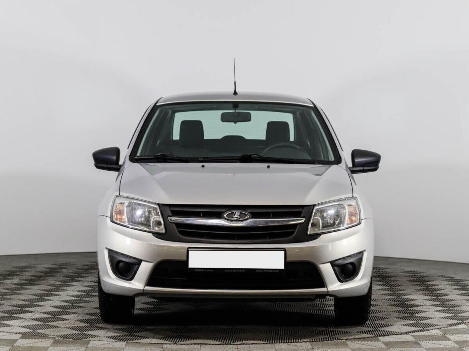 LADA (ВАЗ) Granta 1.6 МКПП, 2018, 67 000 км фото 2