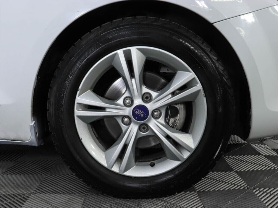 Ford Focus 1.6 АКПП, 2010, 170 000 км фото 15