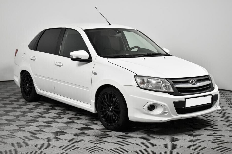 LADA (ВАЗ) Granta 1.6 МКПП, 2016, 85 000 км фото 3