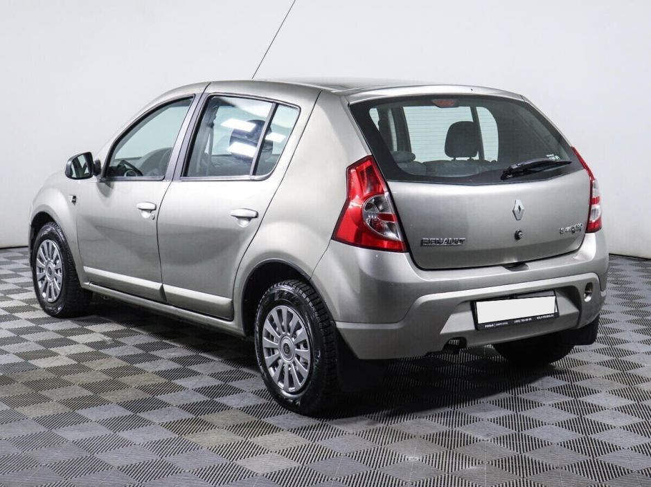 Renault Sandero 1.6 АКПП, 2011, 151 000 км фото 7