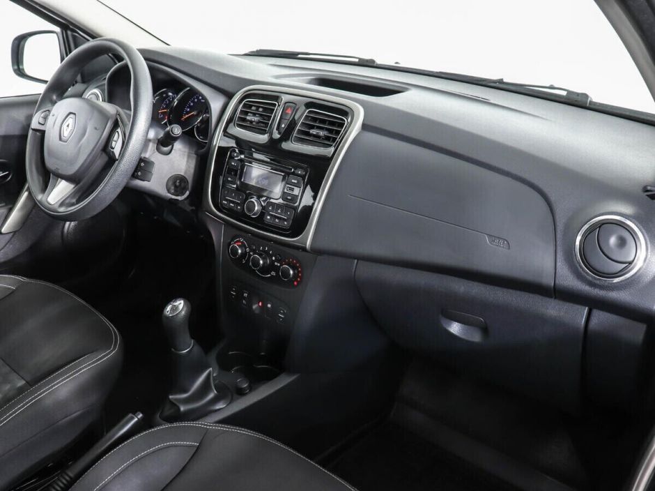 Renault Logan 1.6 МКПП, 2015, 99 000 км фото 10