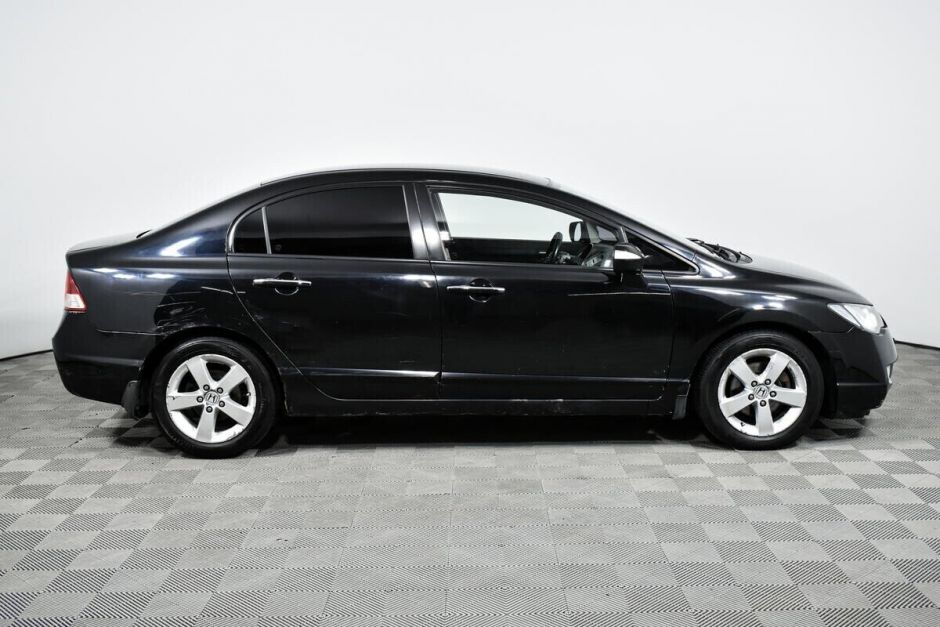 Honda Civic 1.8 АКПП, 2008, 180 000 км фото 4