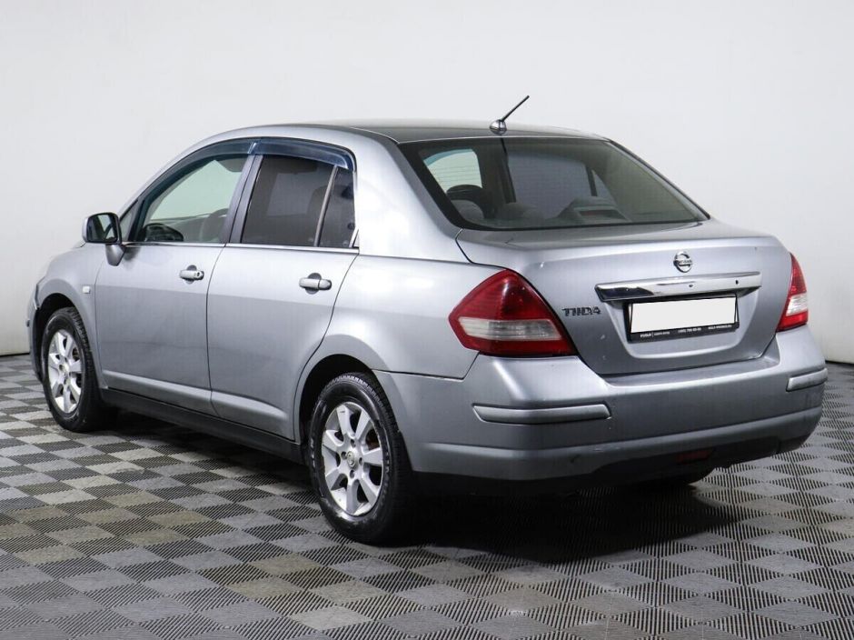 Nissan Tiida 1.6 МКПП, 2007, 195 000 км фото 7