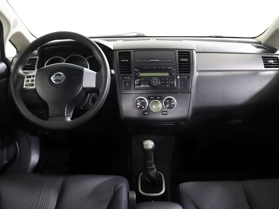 Nissan Tiida 1.6 МКПП, 2007, 195 000 км фото 12