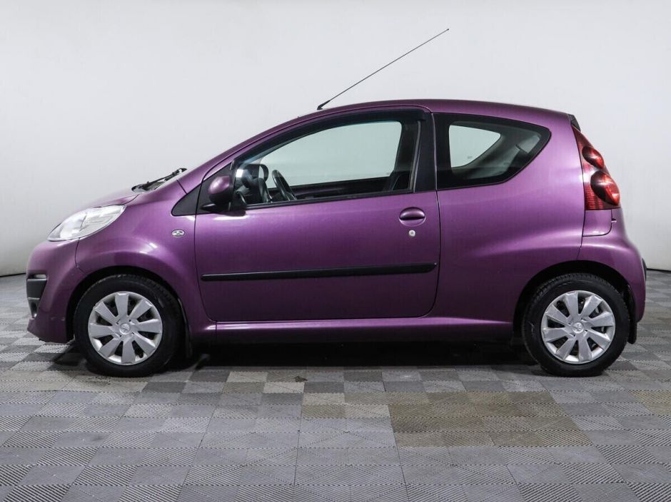 Peugeot 107 1.0 РКПП, 2012, 132 000 км фото 8