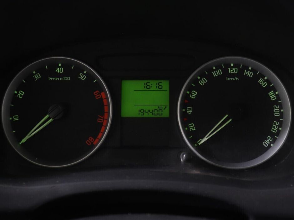 Skoda Fabia 1.2 МКПП, 2007, 200 000 км фото 11