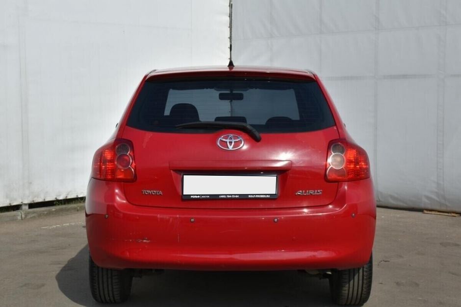 Toyota Auris 1.6 РКПП, 2008, 189 000 км фото 6