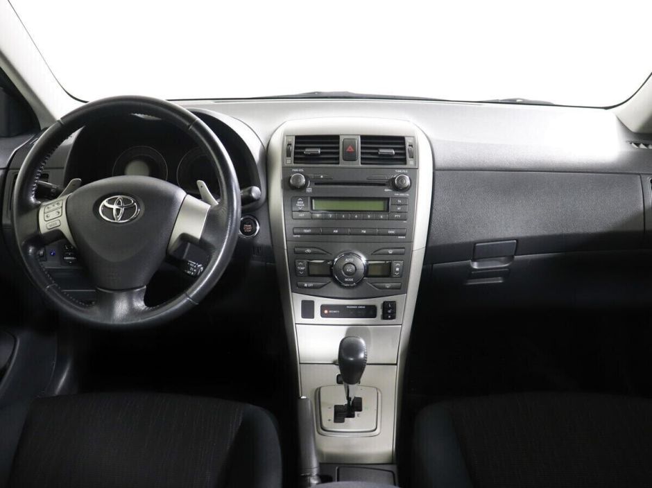Toyota Corolla 1.6 РКПП, 2008, 193 000 км фото 12