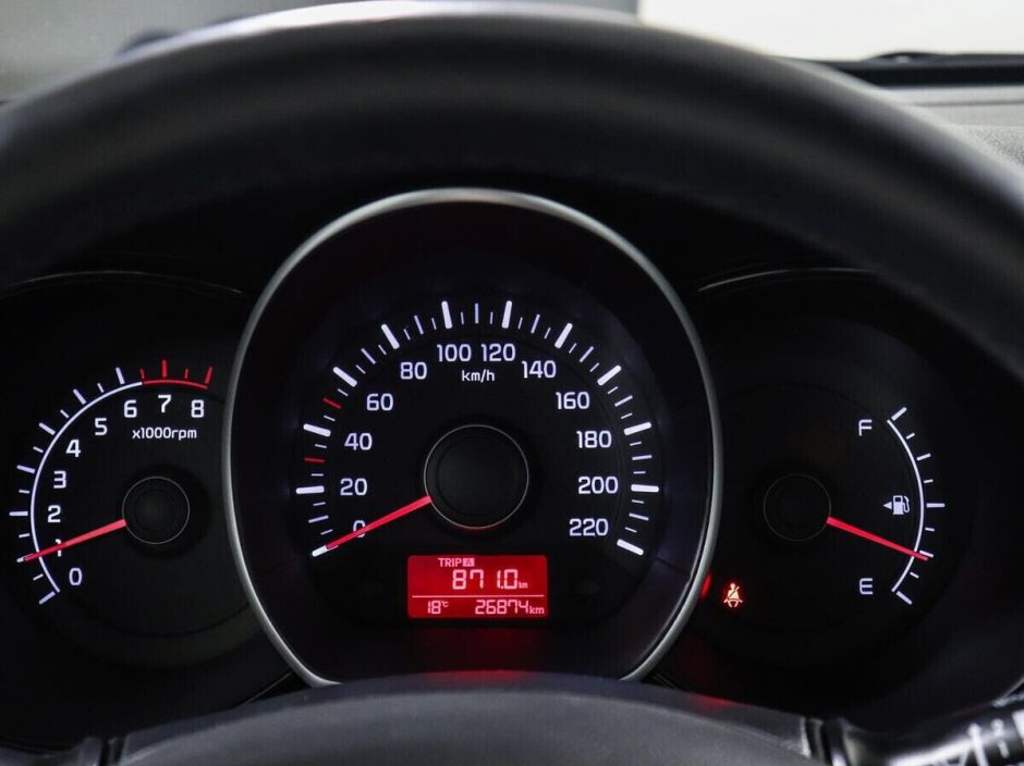 Kia Rio 1.6 МКПП, 2017, 77 000 км фото 11