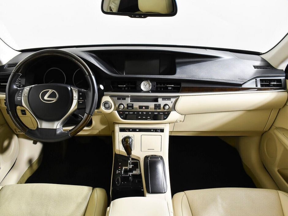 Lexus ES 2.5 АКПП, 2014, 111 000 км фото 7