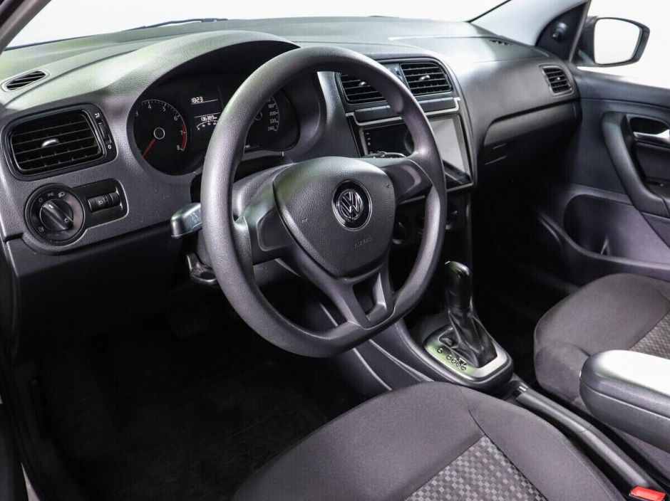 Volkswagen Polo 1.6 АКПП, 2016, 86 000 км фото 5