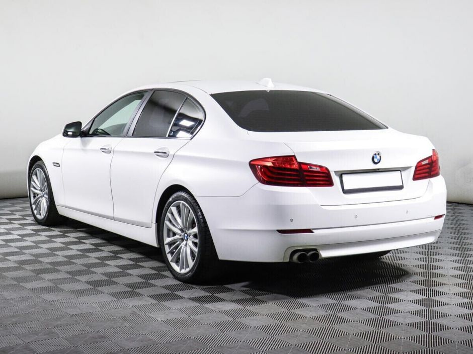 BMW 5 серии 2.5 АКПП, 2011, 148 000 км фото 3