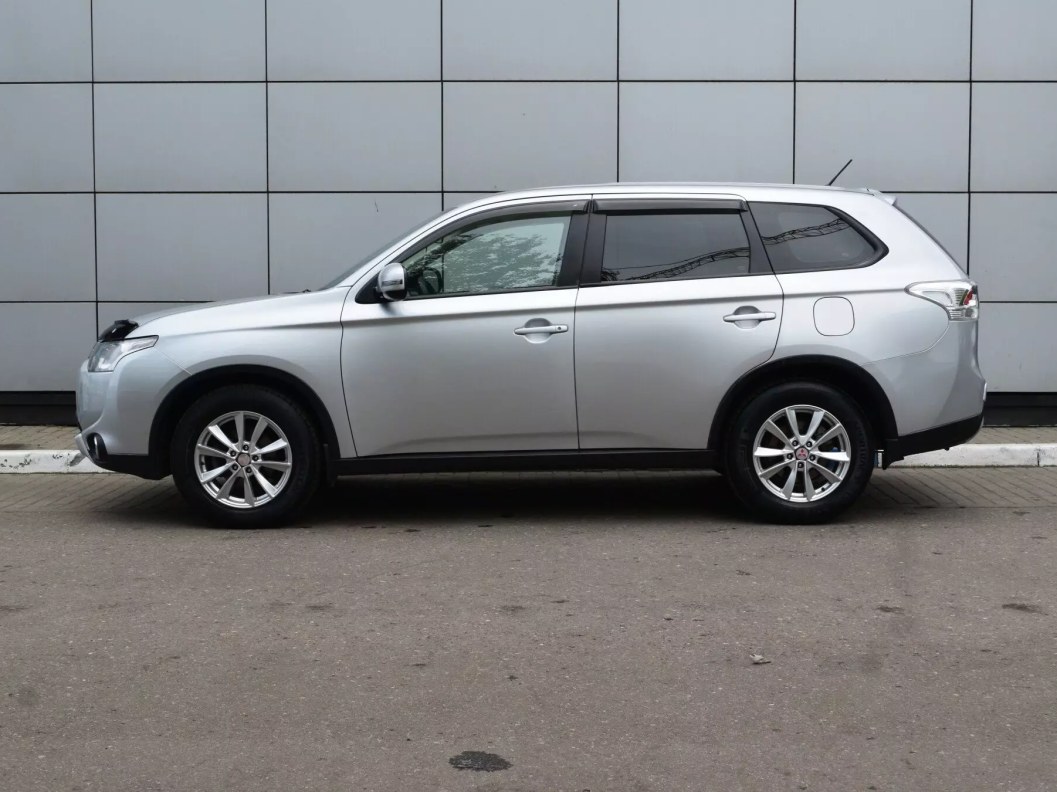 Mitsubishi Outlander Intense S80 2.0 CVT, 2014, 77 543 км фото 5