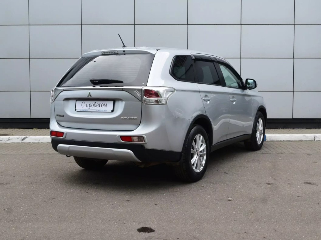 Mitsubishi Outlander Intense S80 2.0 CVT, 2014, 77 543 км фото 6