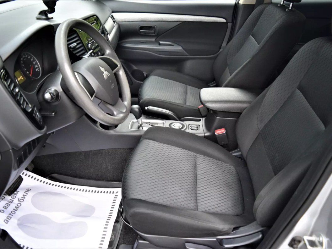 Mitsubishi Outlander Intense S80 2.0 CVT, 2014, 77 543 км фото 9