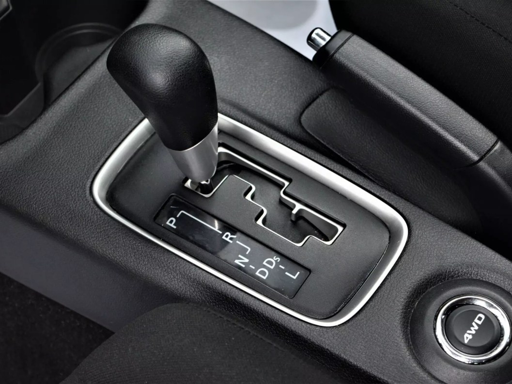 Mitsubishi Outlander Intense S80 2.0 CVT, 2014, 77 543 км фото 17