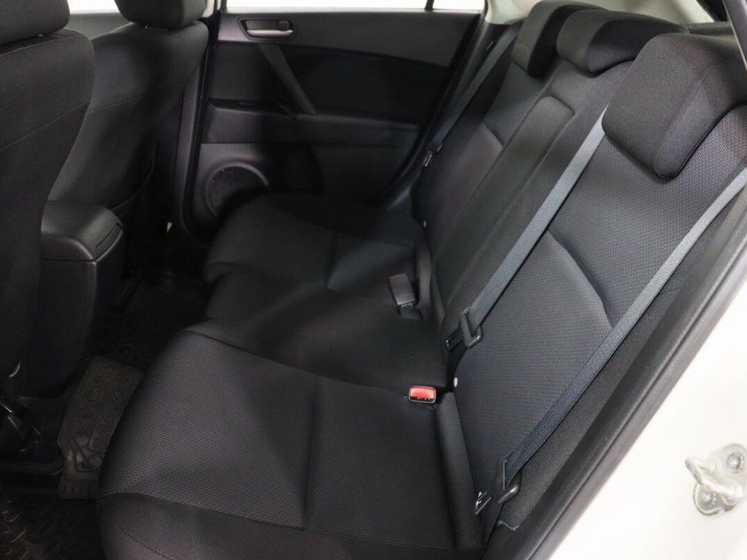 Mazda 3 Touring 1.6 АКПП, 2013, 100 100 км фото 4