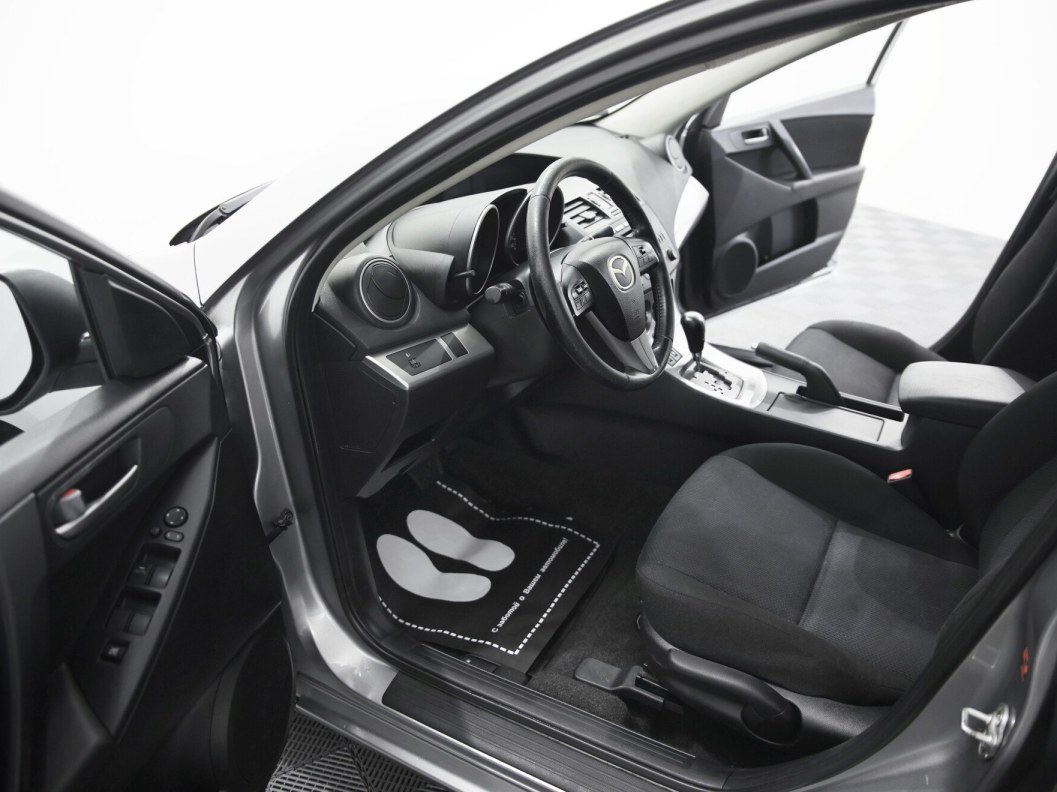 Mazda 3 Touring Plus 1.6 АКПП, 2011, 116 900 км фото 9