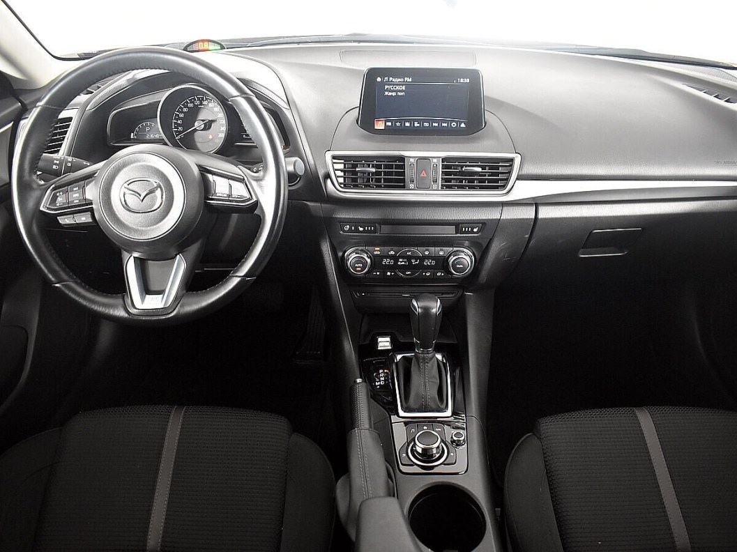 Mazda 3 1.5 АКПП, 2018, 67 100 км фото 5