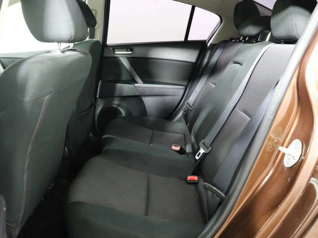 Mazda 3 1.6 АКПП, 2012, 145 500 км фото 9