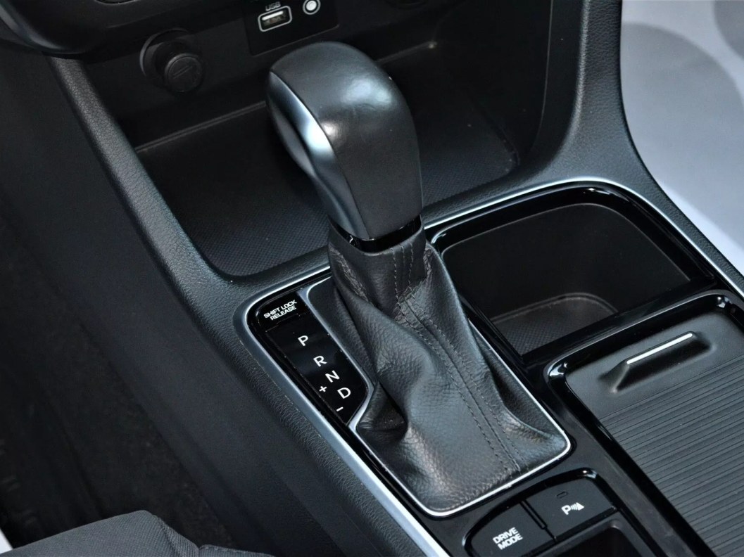 Hyundai Sonata Style 2.0 АКПП, 2018, 49 826 км фото 14
