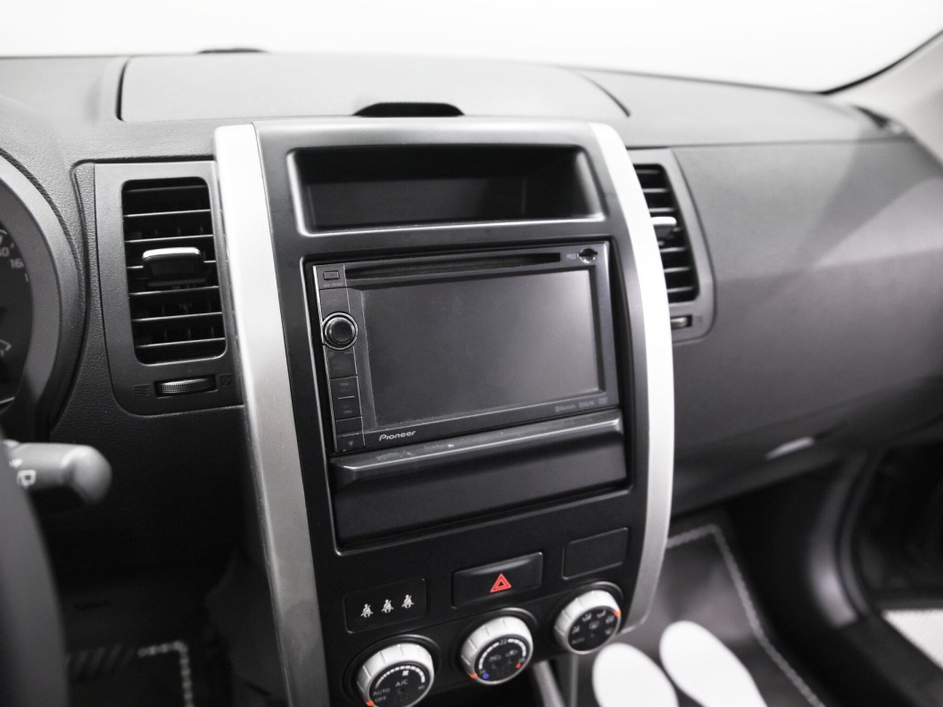 Nissan X-Trail 2.5 CVT, 2015, 70 068 км фото 9