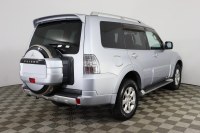 Mitsubishi Pajero 3.0 АКПП, 2008, 141 337 км превью 6