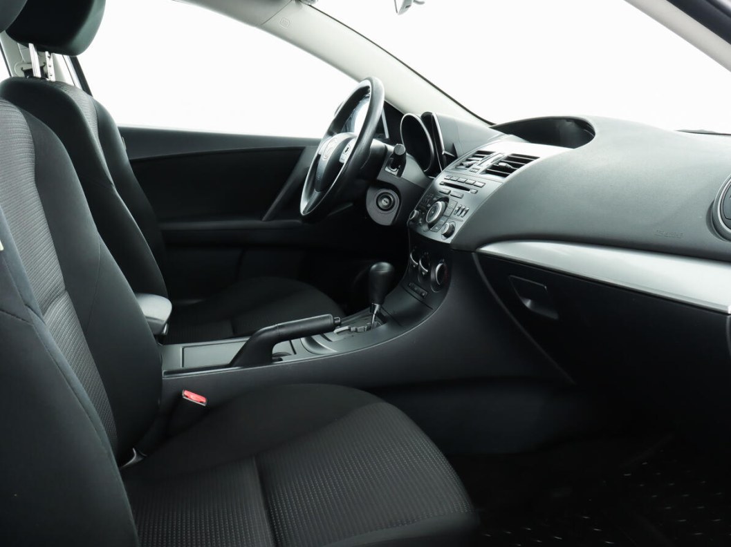 Mazda 3 Direct Plus 1.6 АКПП, 2011, 127 100 км фото 16