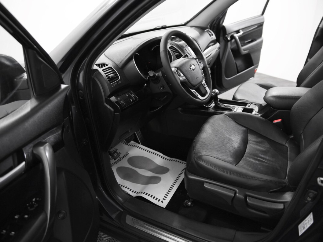 Kia Sorento Luxe 2.4 АКПП, 2015, 73 481 км фото 5