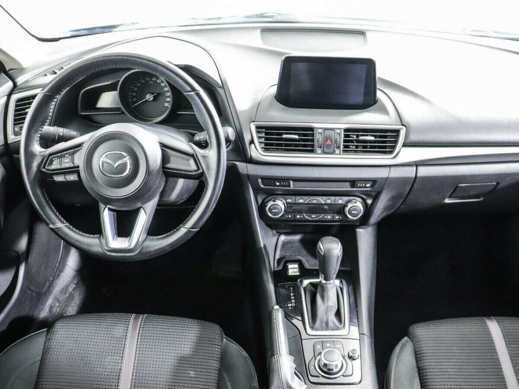 Mazda 3 1.5 АКПП, 2016, 101 000 км фото 7