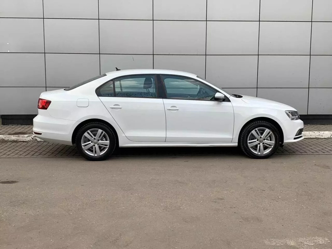 Volkswagen Jetta Comfortline 1.6 АКПП, 2016, 81 000 км фото 4